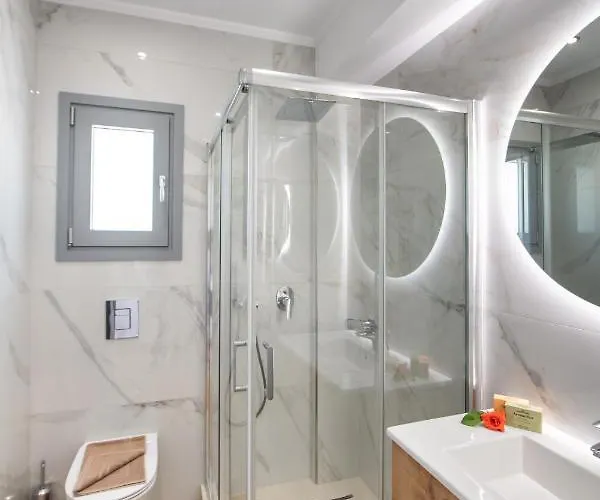 Villa Aspasia's Mansion *